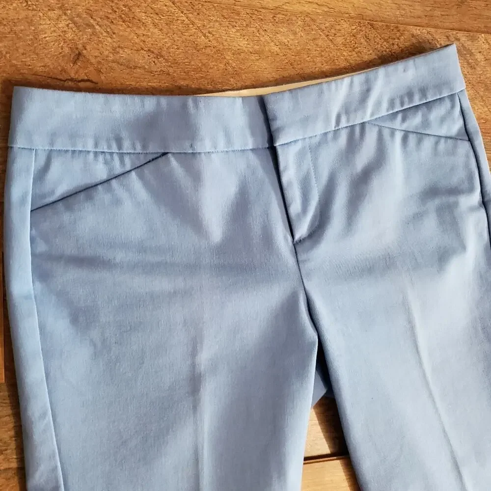 Ecru Shorts Sky Blue The Atkins Bermuda Stretch Golf Sporty Size 4 Preppy Active - Picture 4 of 9